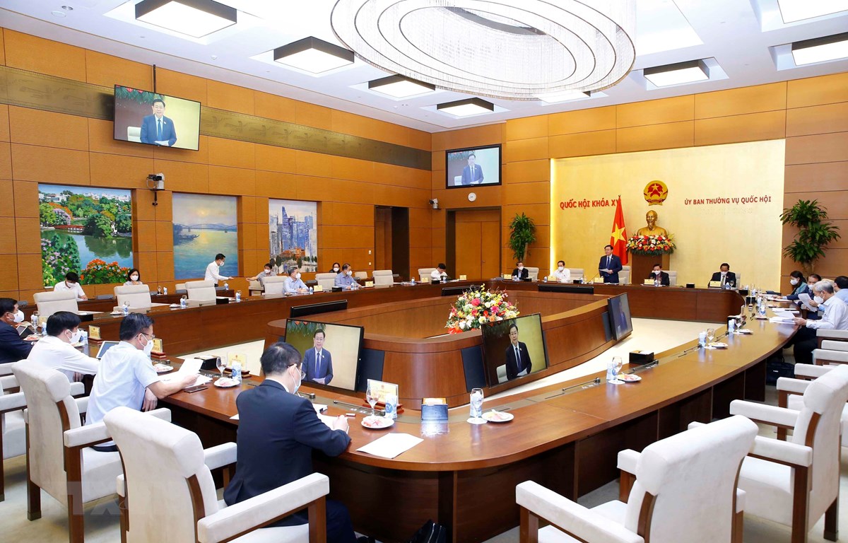 将一些防疫措施纳入越南十五届国会一次会议的决议